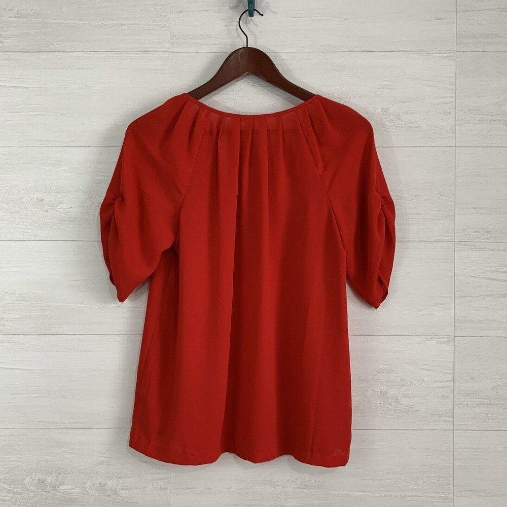 ⚜️ 4/$25 SALE! 41 Hawthorn Red Hidden Btn Blouse - Picture 7 of 8
